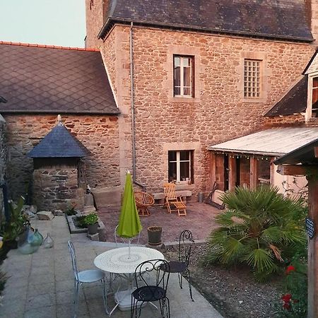 Les Forges Du Lou Apartamento Jugon-les-Lacs Exterior foto